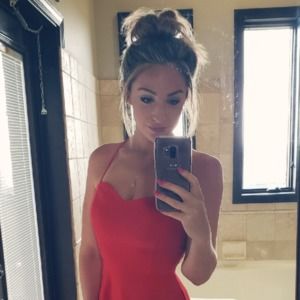 Meet your Posher, Rebecca